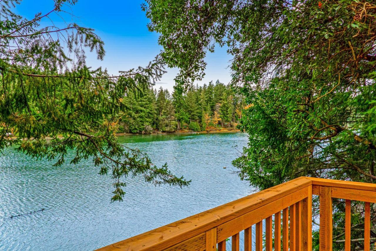 Rocky Point Retreat Villa Bremerton Exterior photo